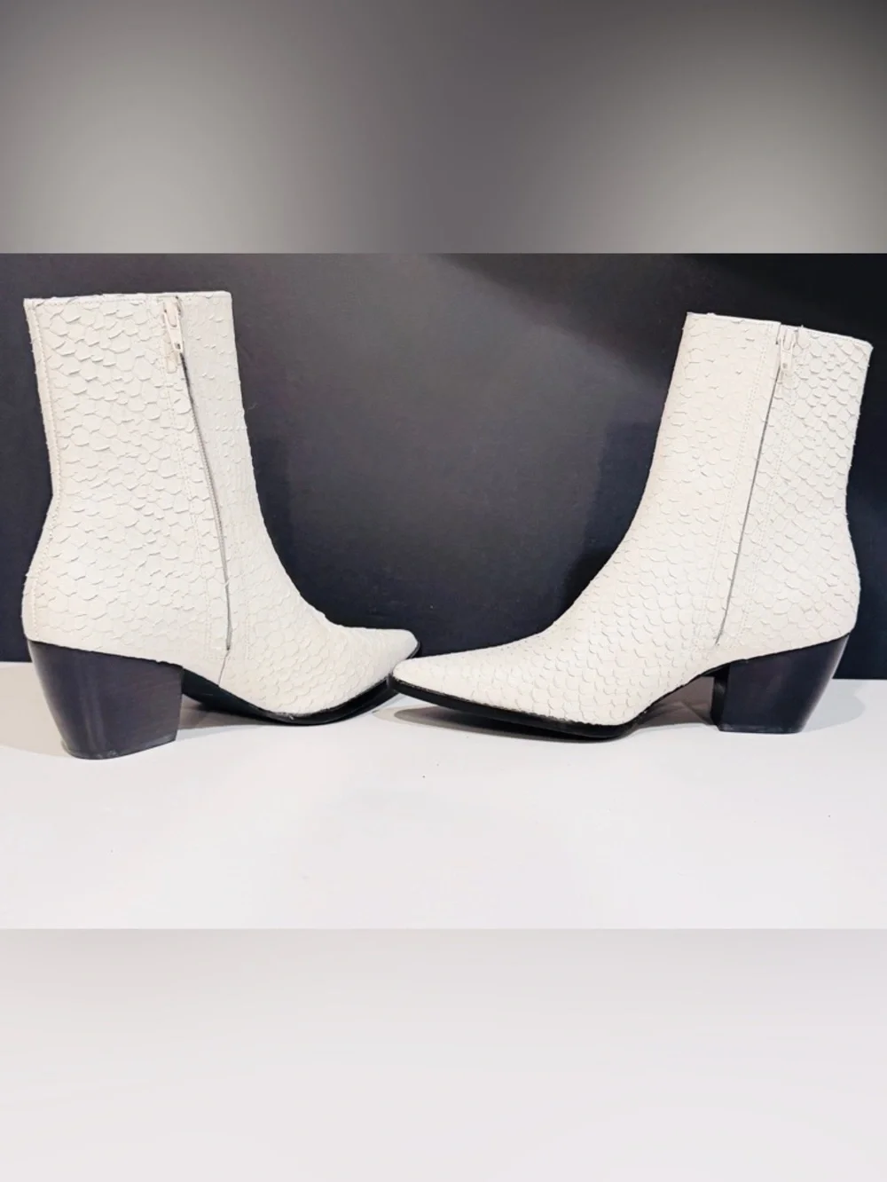 Matisse Caty Coachella Music Festival Western Snake Cowboy Ankle Bootie - Size 8